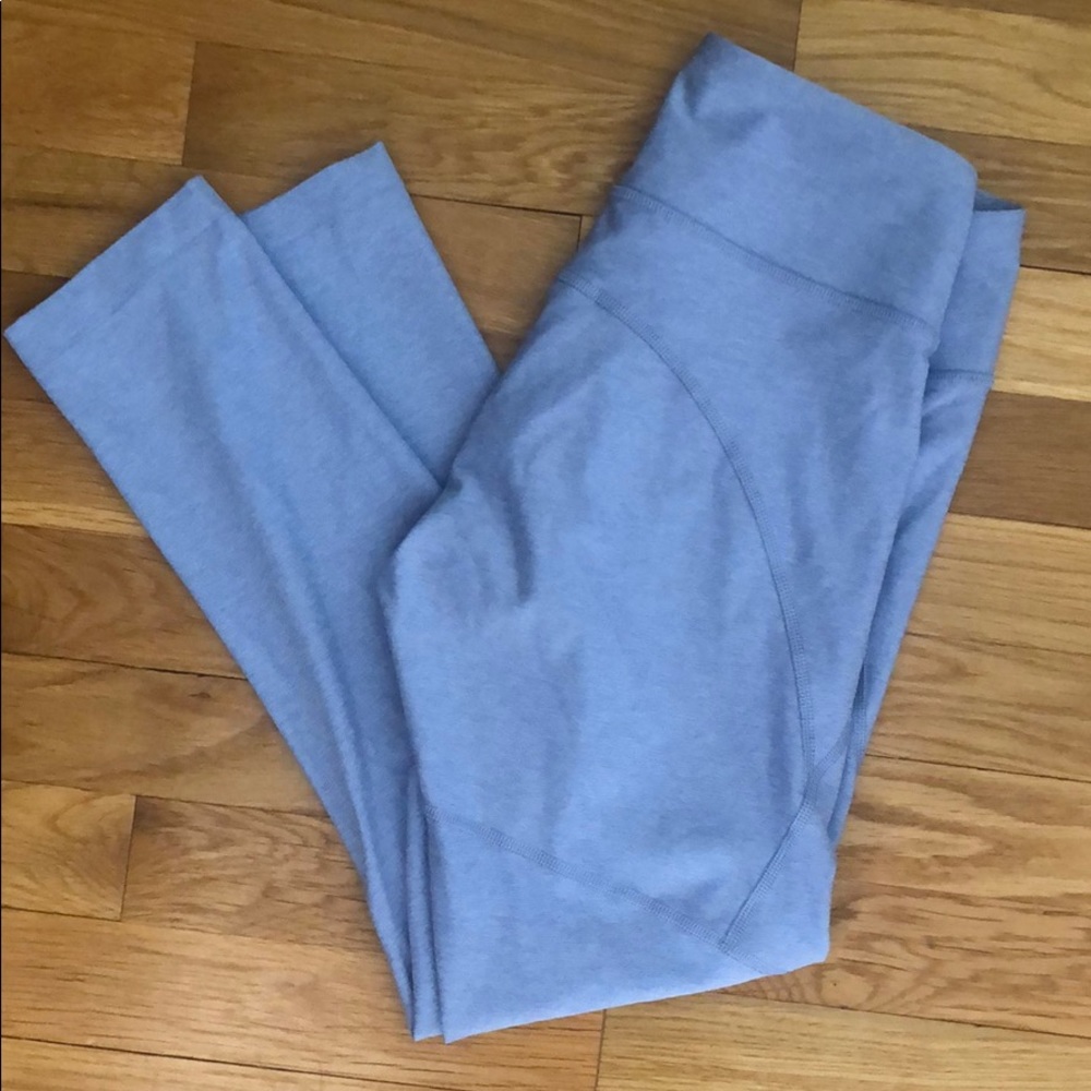 Outdoor Voices 3/4 Warmup Leggings